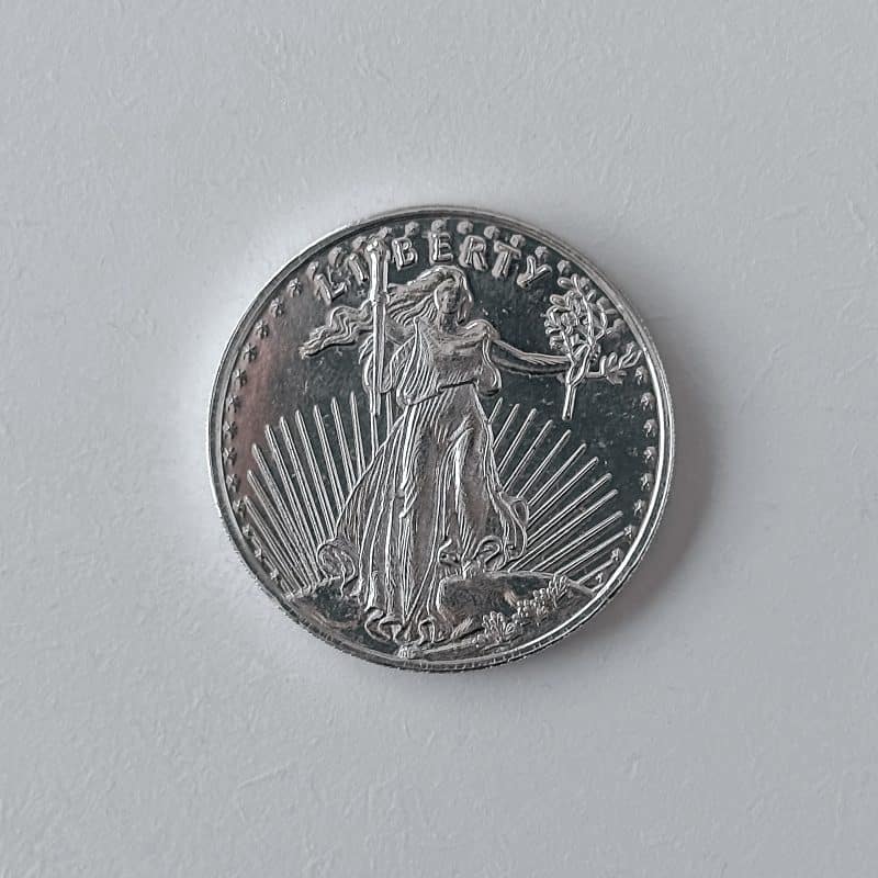Moeda Walking Liberty (réplica) – 1 Oz / 31g Prata 999